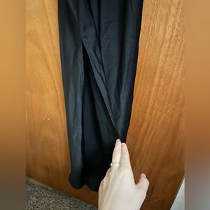 Maddie Ziegler black loose dress